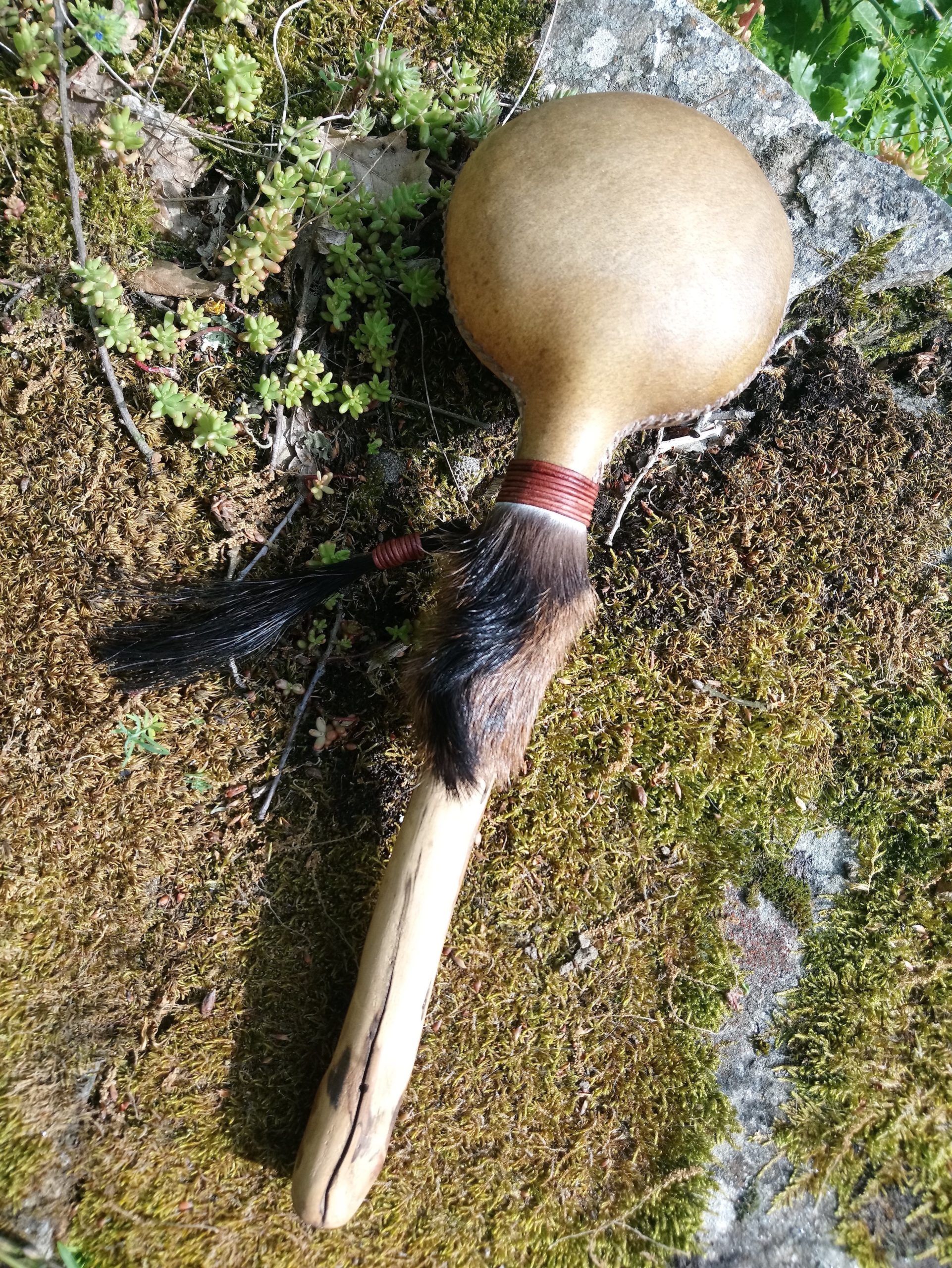 Grand hochet chamane Bison Mama