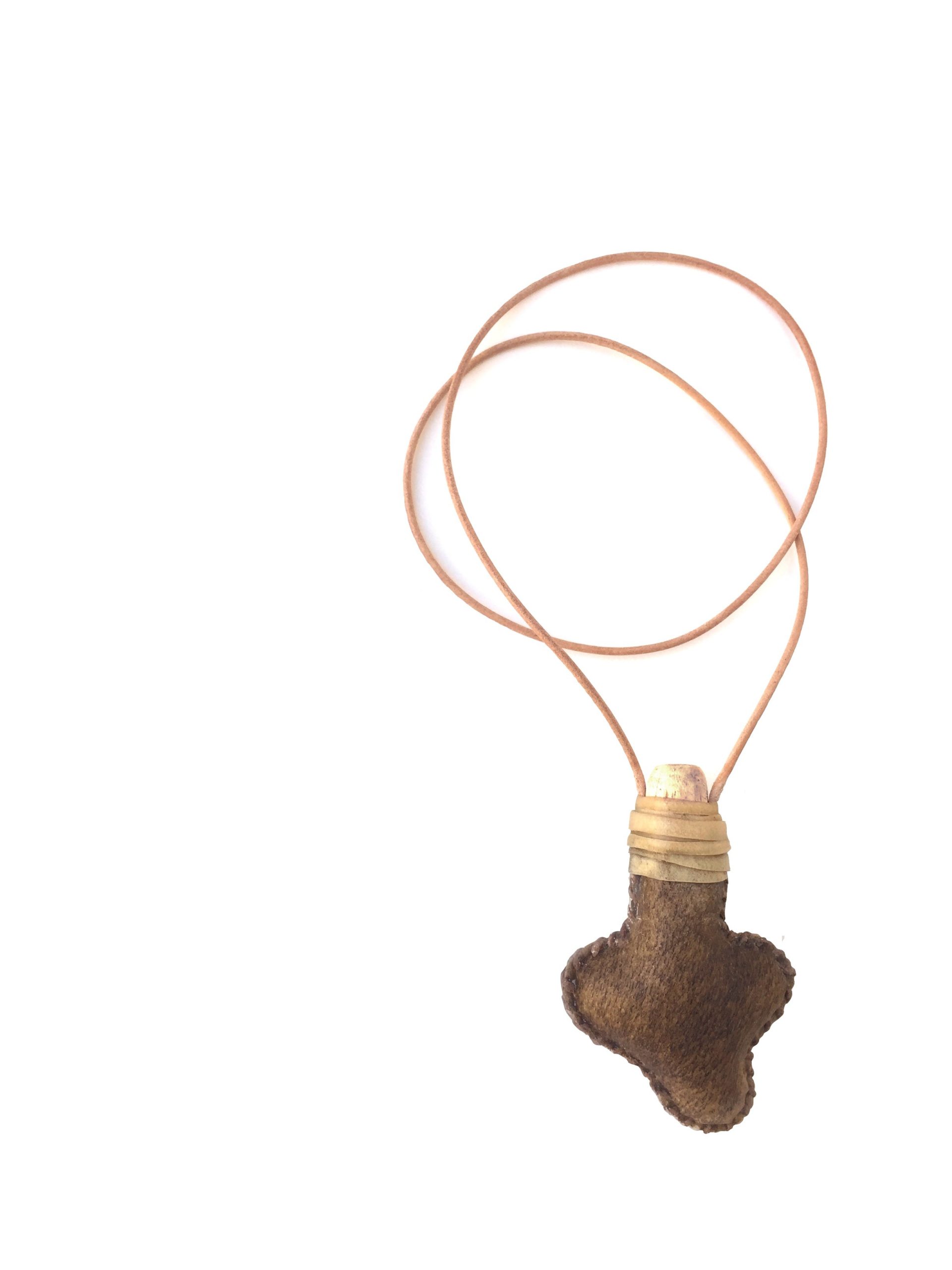 Hochet chamanique pendentif Arbre